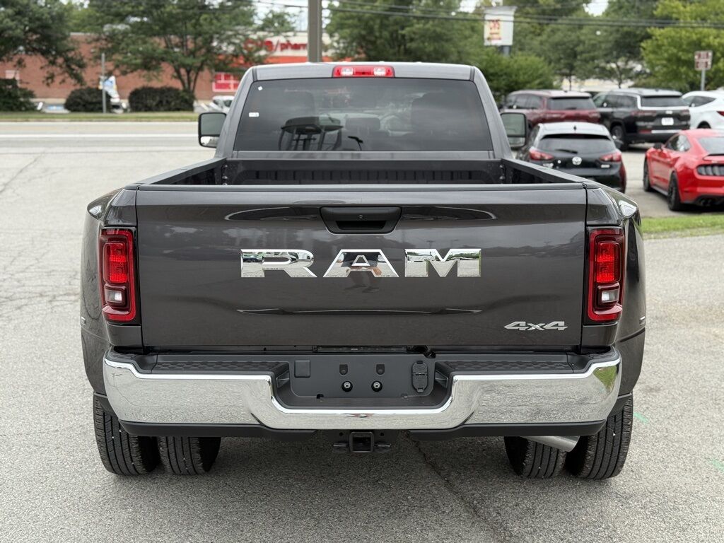 2026 Ram 3500 Tradesman Crestwood KY