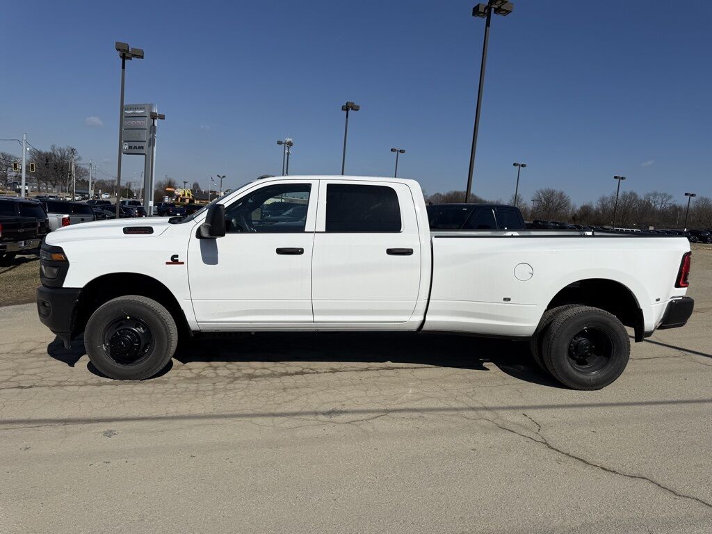 2026 Ram 3500 Tradesman Crestwood KY