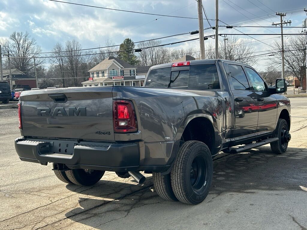2026 Ram 3500 Tradesman Crestwood KY