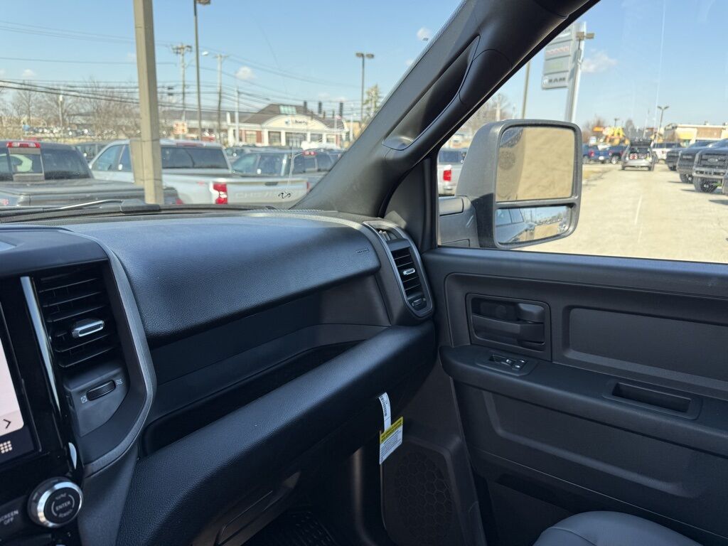 2026 Ram 3500 Tradesman Crestwood KY