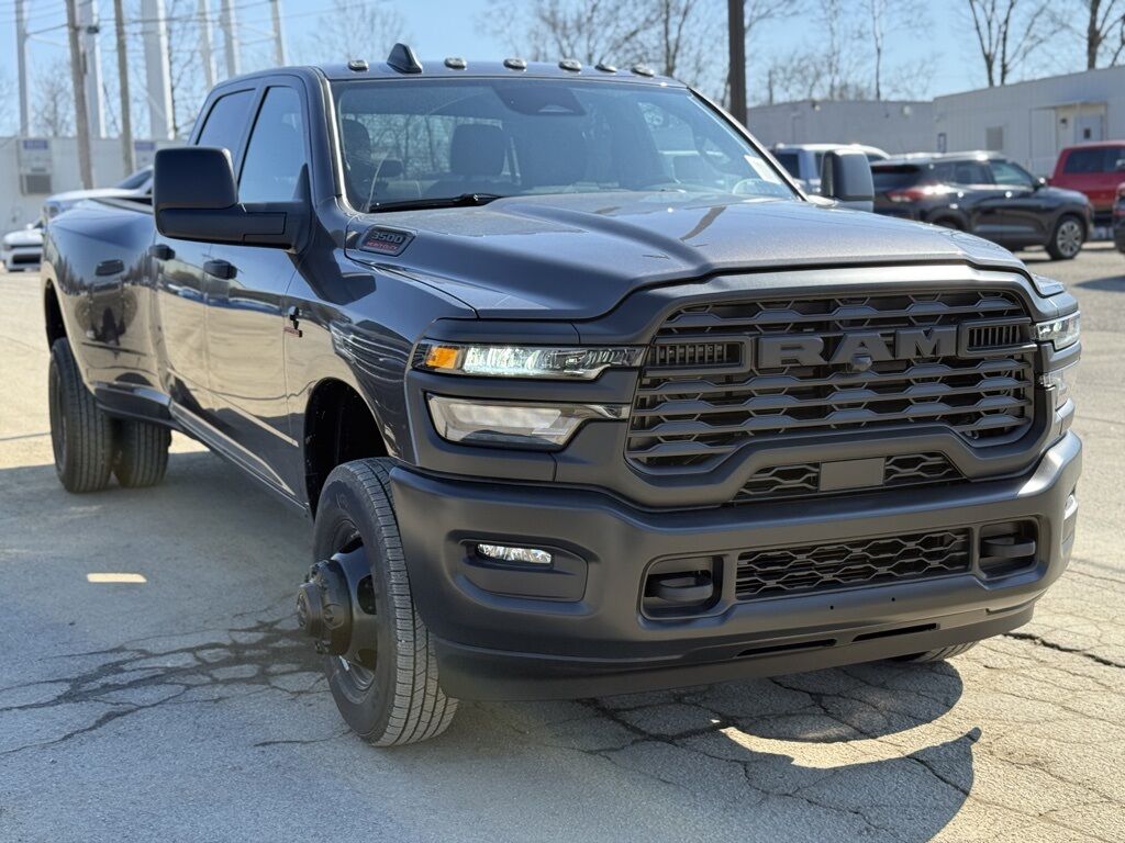 2026 Ram 3500 Tradesman Crestwood KY