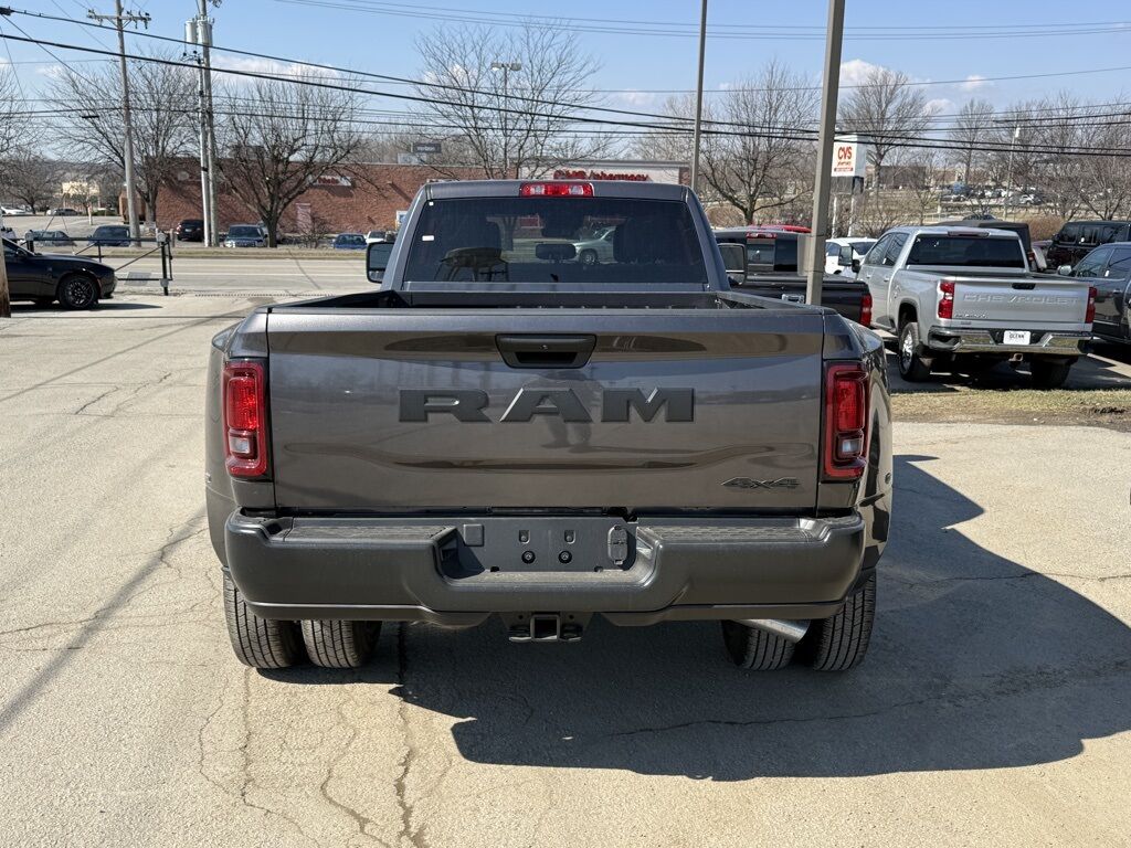 2026 Ram 3500 Tradesman Crestwood KY