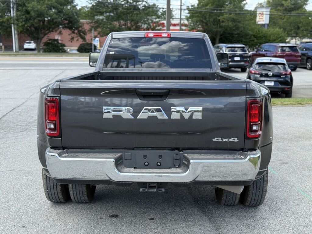2026 Ram 3500 Tradesman Crestwood KY