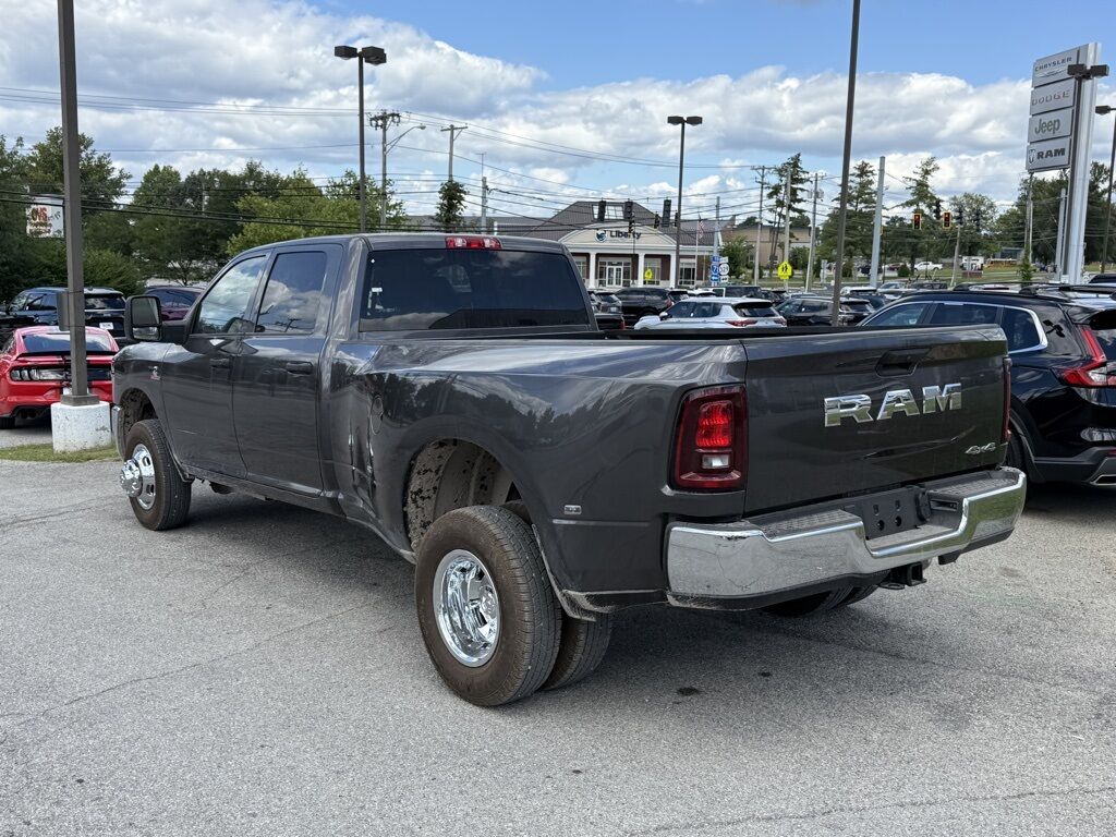 2026 Ram 3500 Tradesman Crestwood KY