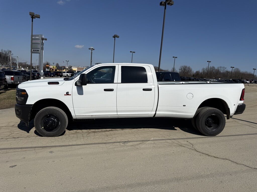 2026 Ram 3500 Tradesman Crestwood KY