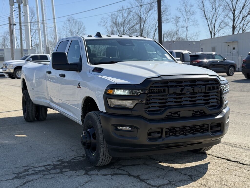 2026 Ram 3500 Tradesman Crestwood KY