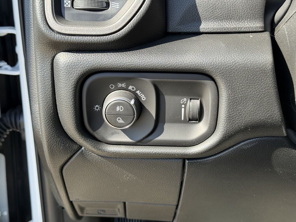 2026 Ram 3500 Tradesman Crestwood KY