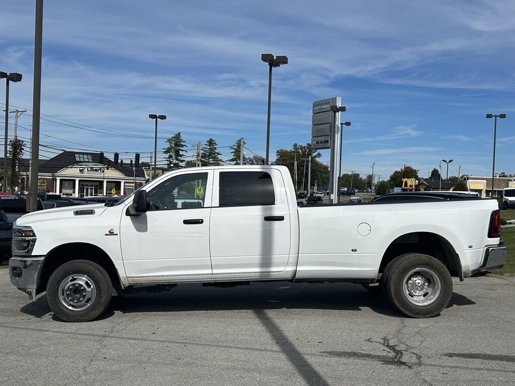 2026 Ram 3500 Tradesman Crestwood KY