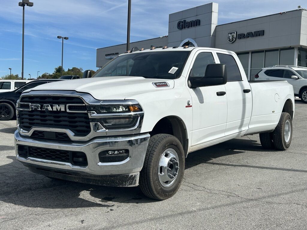 2026 Ram 3500 Tradesman Crestwood KY