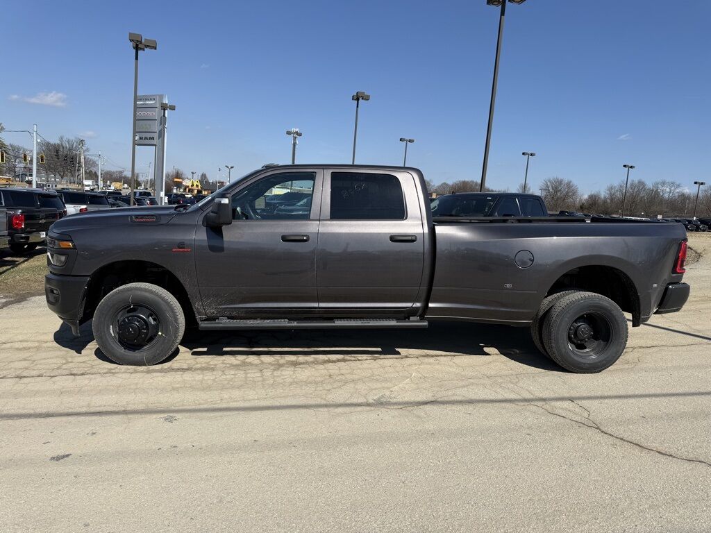 2026 Ram 3500 Tradesman Crestwood KY