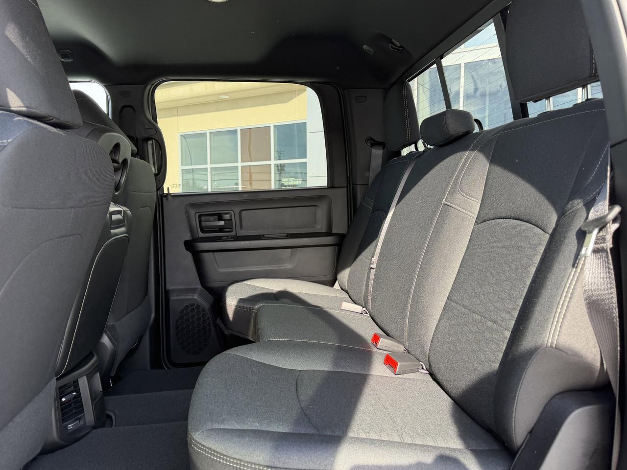 2026 Ram 3500 Tradesman Crew Cab 4x4 | Ceramic Grey | Cummins Turbo Diesel | 4WD | Automatic | Backup Camera Redwater AB