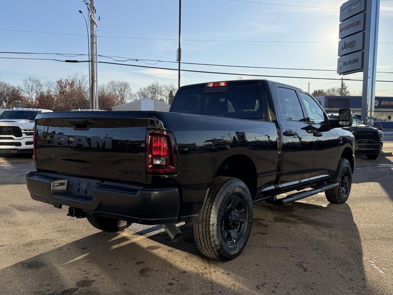 2026 Ram 3500 Tradesman Crew Cab 4x4 | Cummins | Front Bench | Cloth | Backup Camera | Towing | NAV Redwater AB