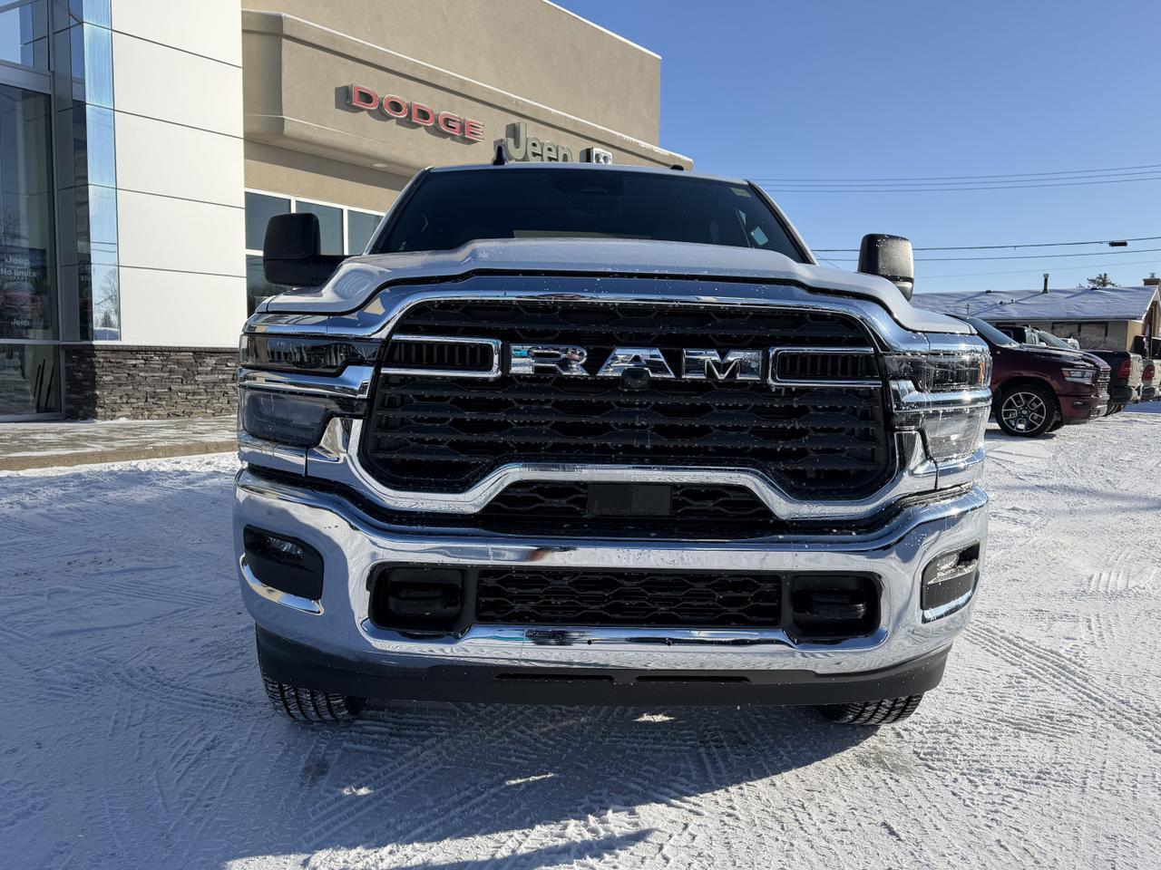 2026 Ram 3500 Tradesman Crew Cab 4x4 | Cummins Diesel | 12IN Touchscreen | NAV | Backup Camera | HD Towing Redwater AB