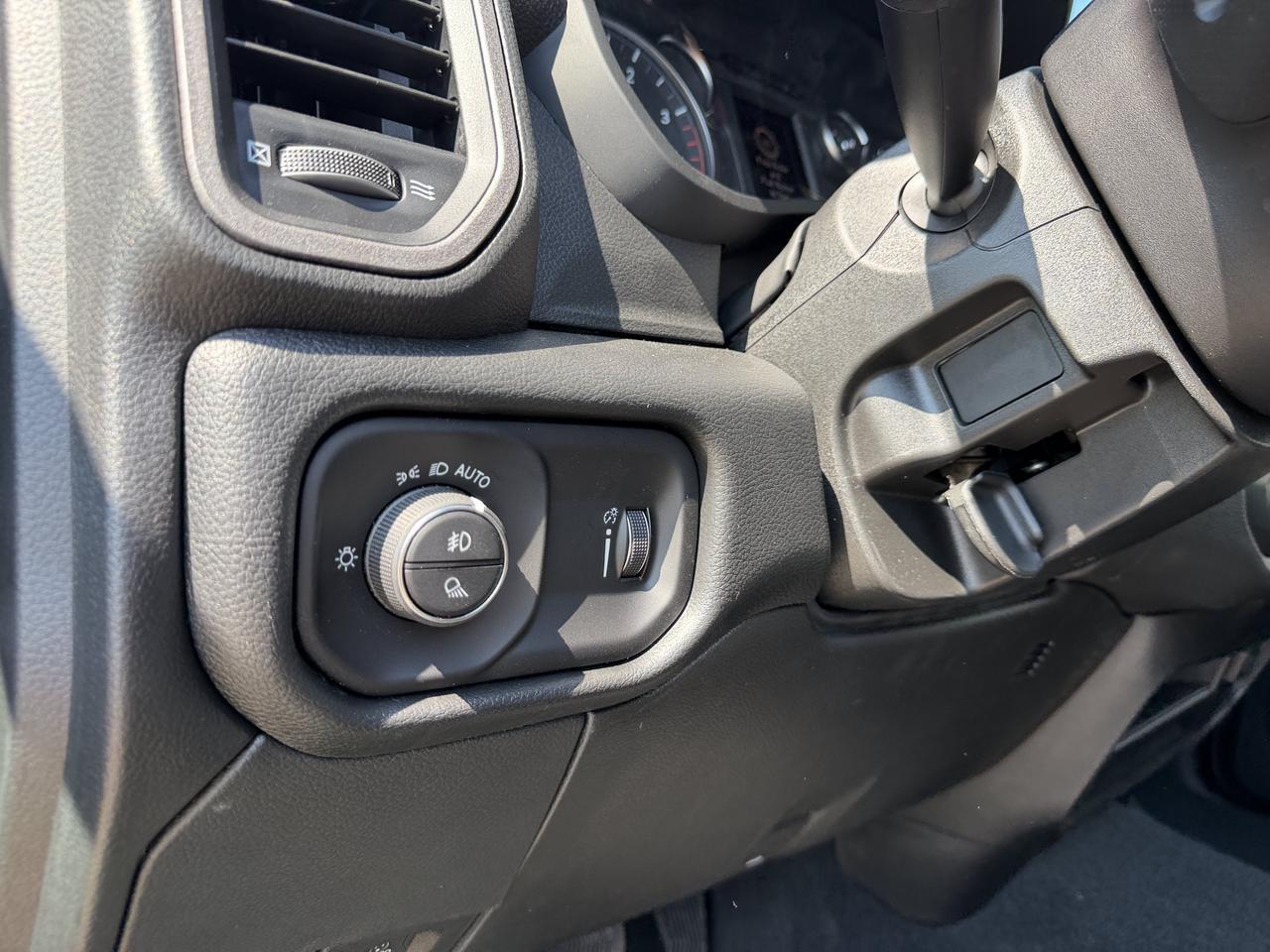 2026 Ram 3500 Tradesman Crew Cab 4x4 | Cummins Diesel | Forged Blue | NAV | 12IN Display | 5th Wheel Prep Redwater AB