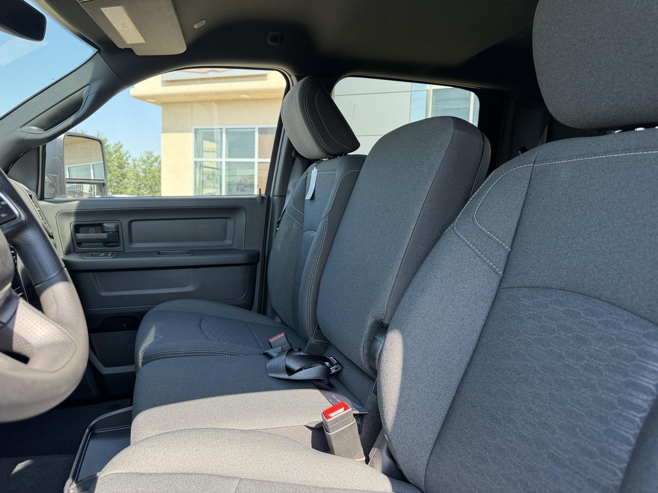 2026 Ram 3500 Tradesman Crew Cab 4x4 | Cummins Diesel | Forged Blue | NAV | 12IN Display | 5th Wheel Prep Redwater AB