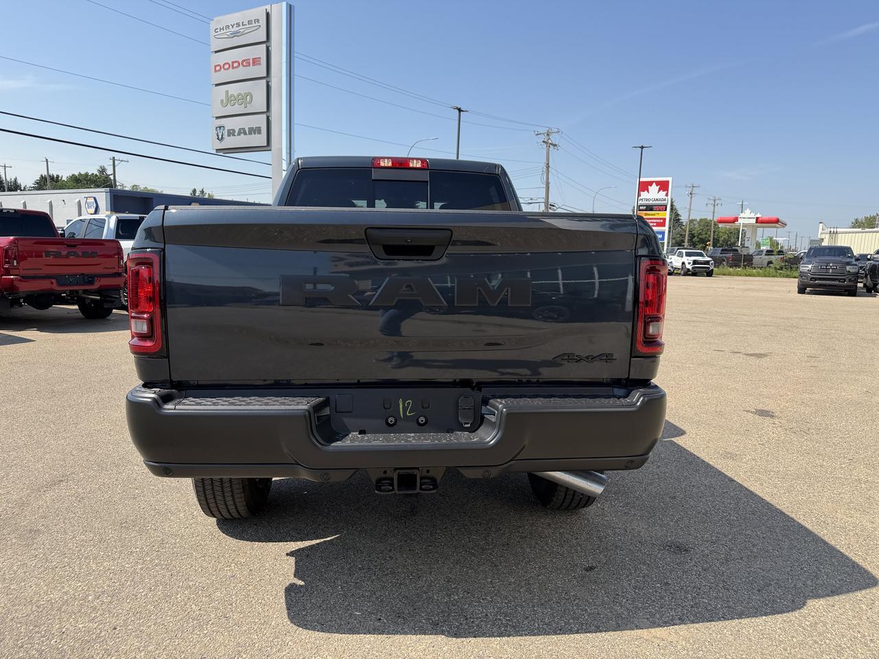 2026 Ram 3500 Tradesman Crew Cab 4x4 | Cummins Diesel | Forged Blue | NAV | 12IN Display | 5th Wheel Prep Redwater AB