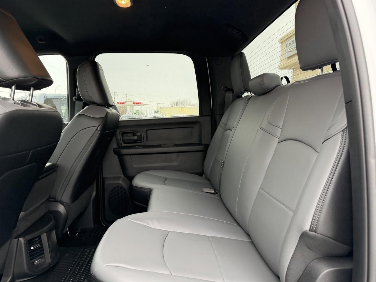 2026 Ram 3500 Tradesman Crew Cab 4x4 | Cummins Diesel | Front Bench | Backup Camera | Towing Redwater AB