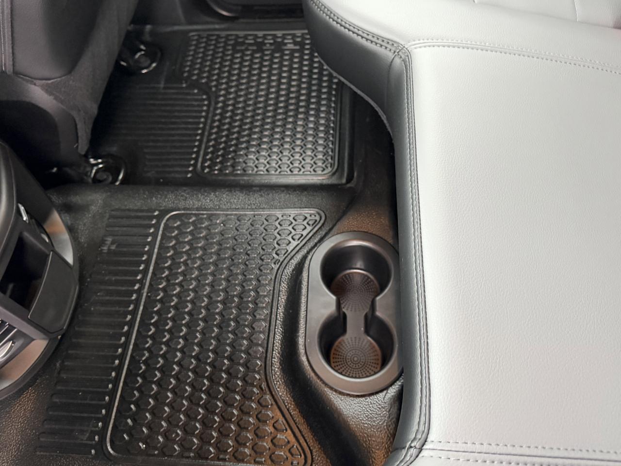 2026 Ram 3500 Tradesman Crew Cab 4x4 | Cummins Diesel | Front Bench | Backup Camera | Towing Redwater AB