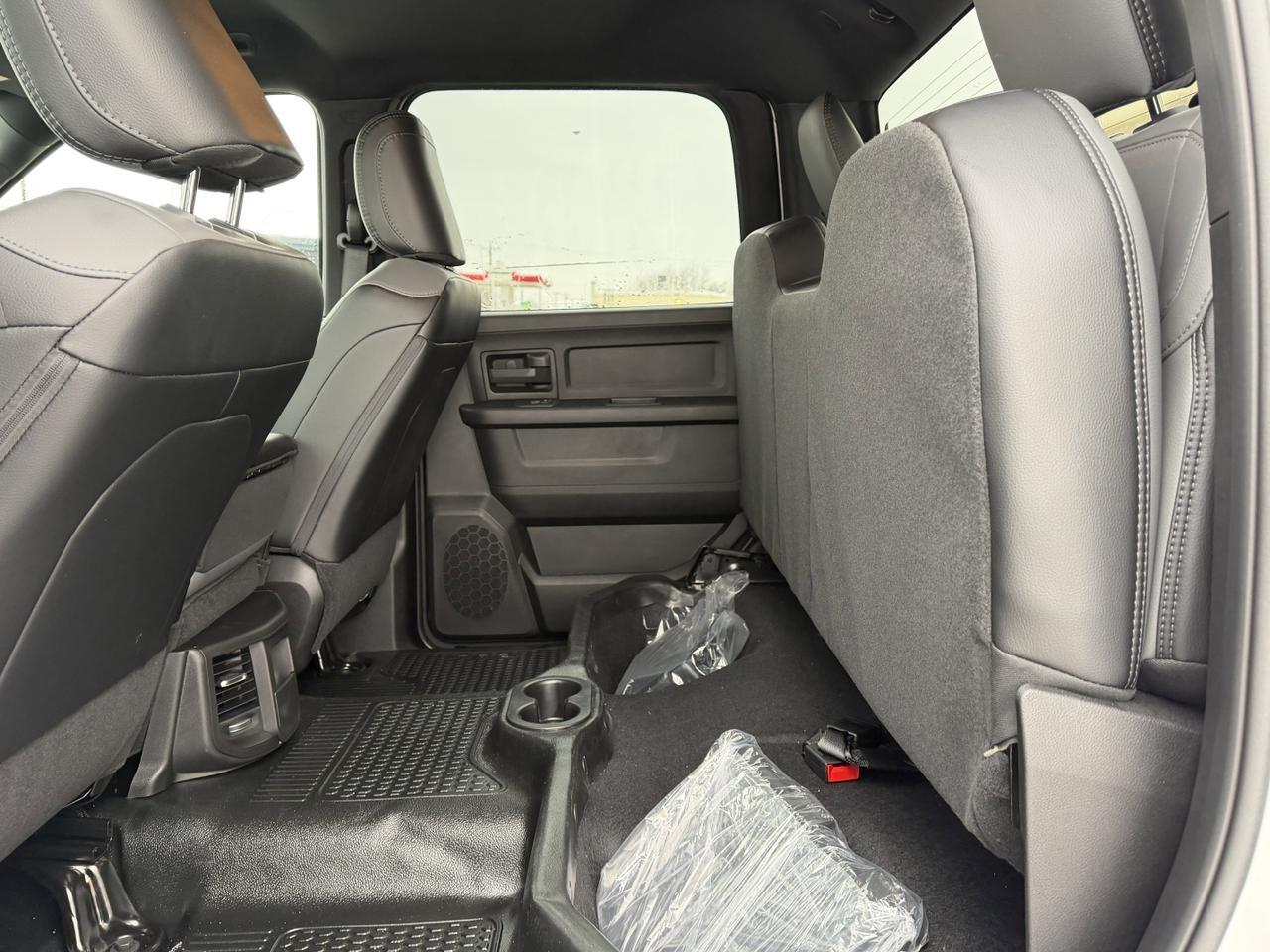 2026 Ram 3500 Tradesman Crew Cab 4x4 | Cummins Diesel | Front Bench | Backup Camera | Towing Redwater AB