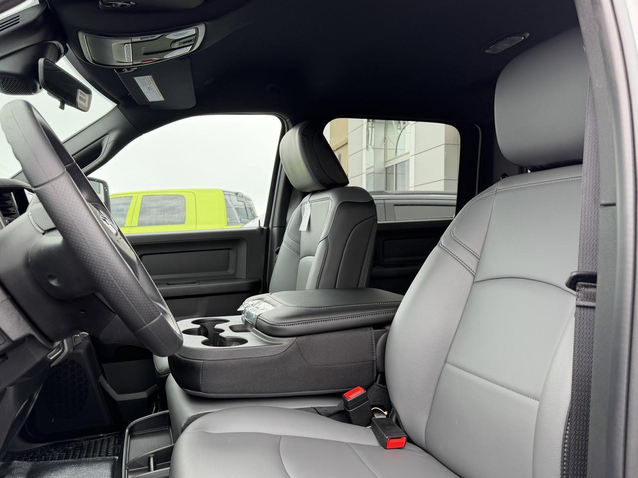 2026 Ram 3500 Tradesman Crew Cab 4x4 | Cummins Diesel | HD Towing | Front Bench | Backup Camera Redwater AB