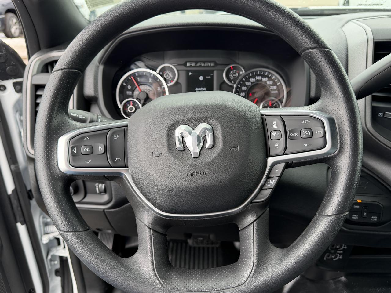2026 Ram 3500 Tradesman Crew Cab 4x4 | Cummins Diesel | HD Towing | Front Bench | Backup Camera Redwater AB
