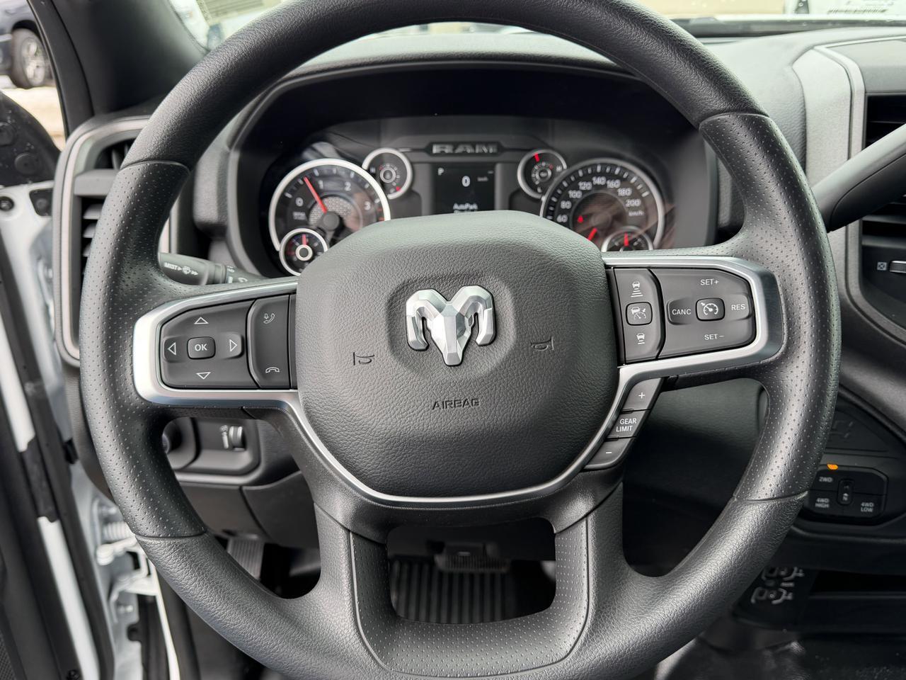 2026 Ram 3500 Tradesman Crew Cab 4x4 | Cummins Diesel | HD Towing | Front Bench | Backup Camera Redwater AB