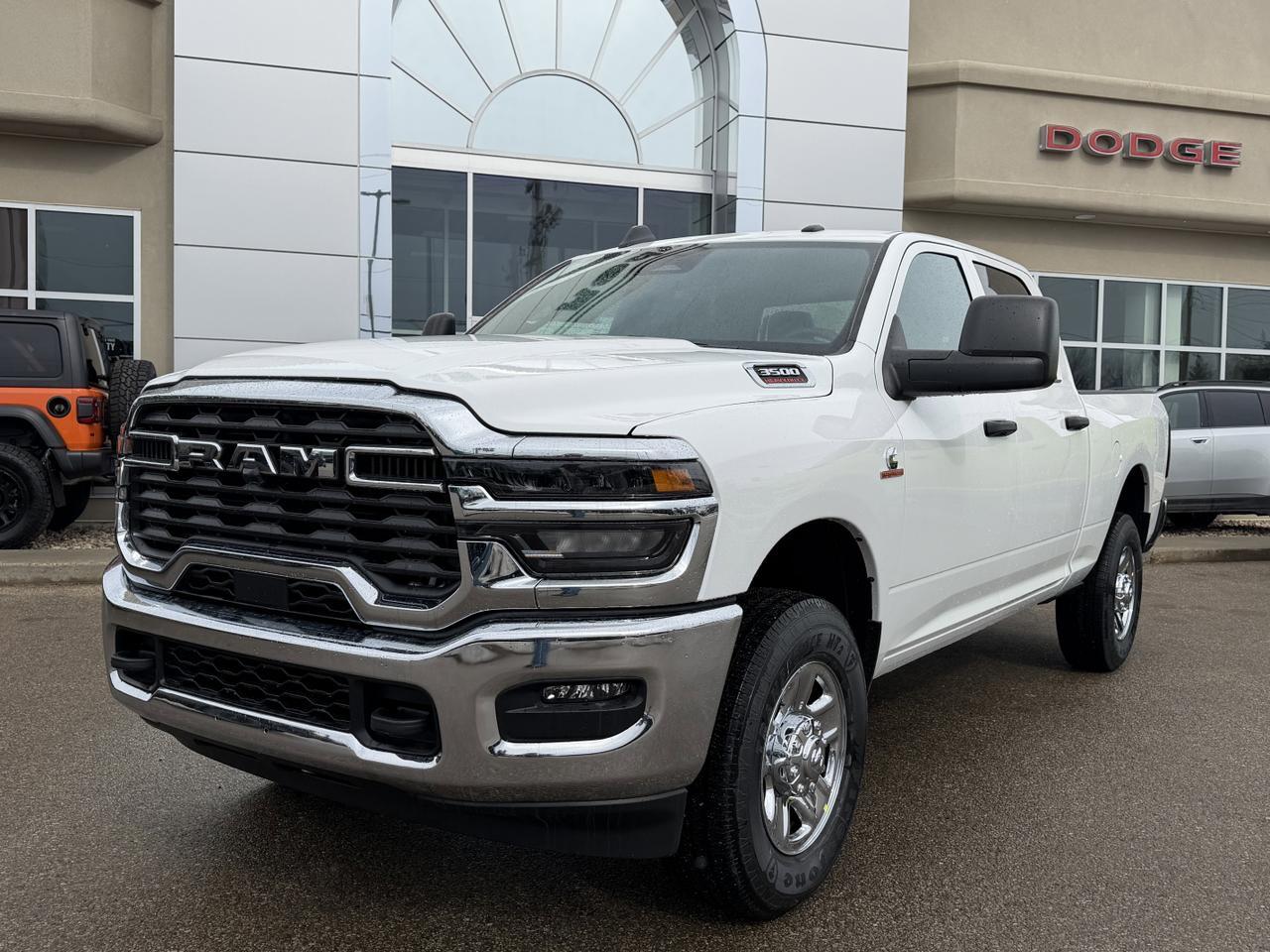 2026 Ram 3500 Tradesman Crew Cab 4x4 | Cummins Diesel | HD Towing | Front Bench | Backup Camera Redwater AB