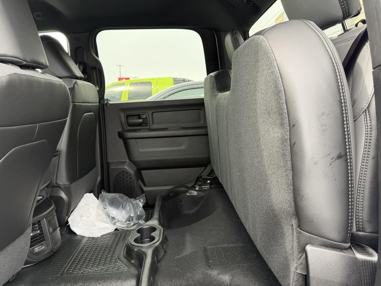 2026 Ram 3500 Tradesman Crew Cab 4x4 | Cummins Diesel | HD Towing | Front Bench | Backup Camera Redwater AB