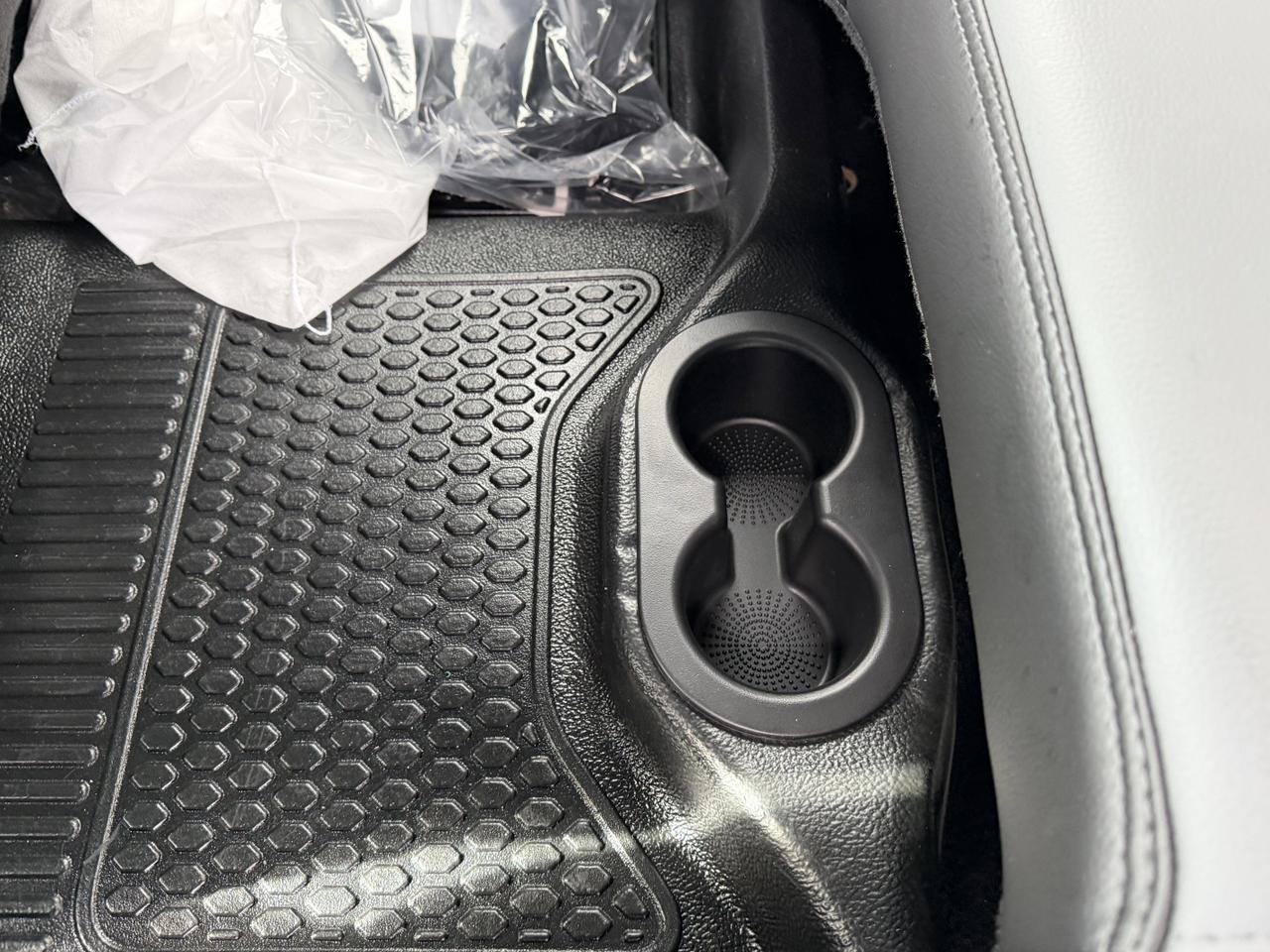 2026 Ram 3500 Tradesman Crew Cab 4x4 | Cummins Diesel | HD Towing | Front Bench | Backup Camera Redwater AB