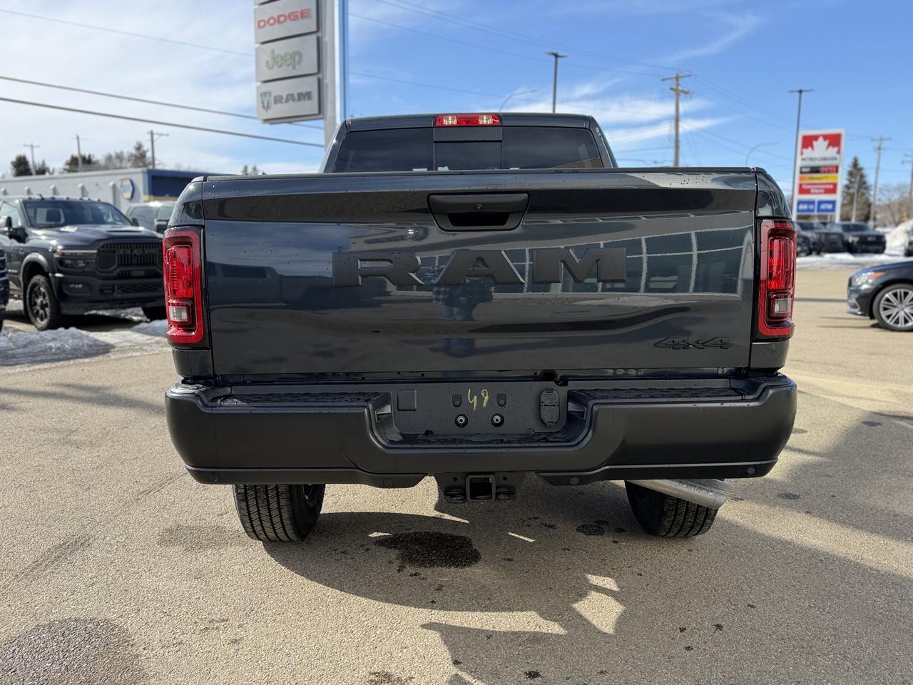 2026 Ram 3500 Tradesman Crew Cab 4x4 | Cummins Diesel | NAV | 12IN Touchscreen | Backup Camera | Towing Ready Redwater AB