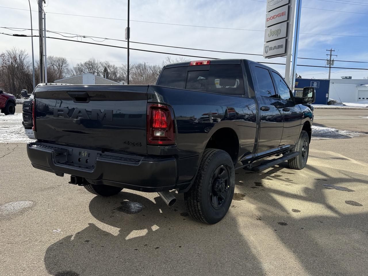 2026 Ram 3500 Tradesman Crew Cab 4x4 | Cummins Diesel | NAV | 12IN Touchscreen | Backup Camera | Towing Ready Redwater AB