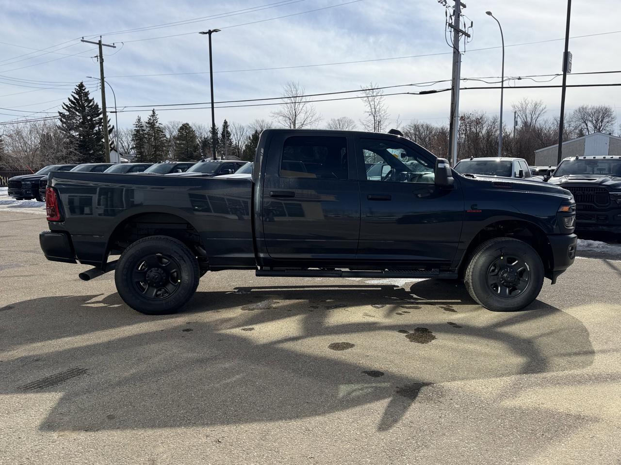 2026 Ram 3500 Tradesman Crew Cab 4x4 | Cummins Diesel | NAV | 12IN Touchscreen | Backup Camera | Towing Ready Redwater AB