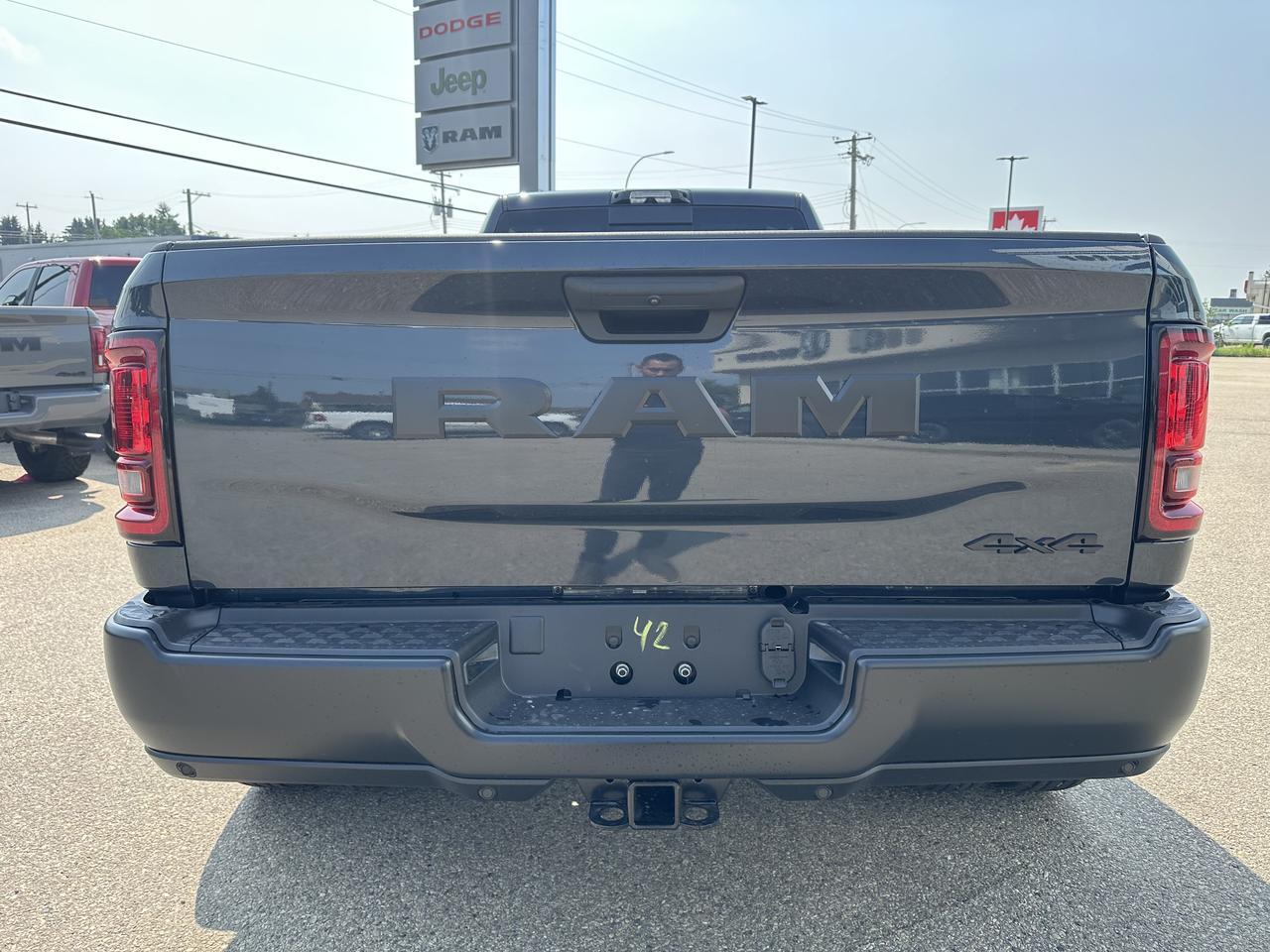 2026 Ram 3500 Tradesman Crew Cab 4x4 | Cummins HO Turbo Diesel | Forged Blue | Max Tow Package | 5th Wheel Prep Redwater AB