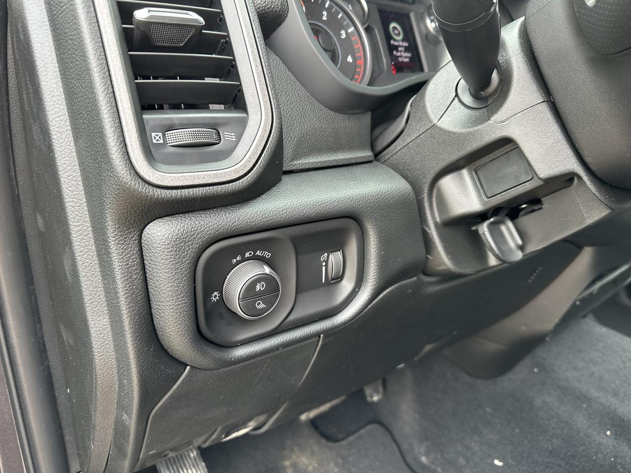 2026 Ram 3500 Tradesman Crew Cab 4x4 | Cummins Turbo Diesel | 5th Wheel Towing | Dual 730A Batteries Redwater AB