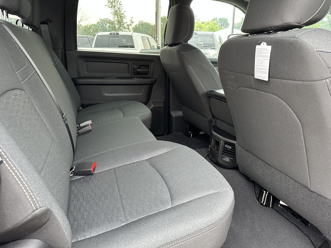 2026 Ram 3500 Tradesman Crew Cab 4x4 | Cummins Turbo Diesel | 5th Wheel Towing | Dual 730A Batteries Redwater AB