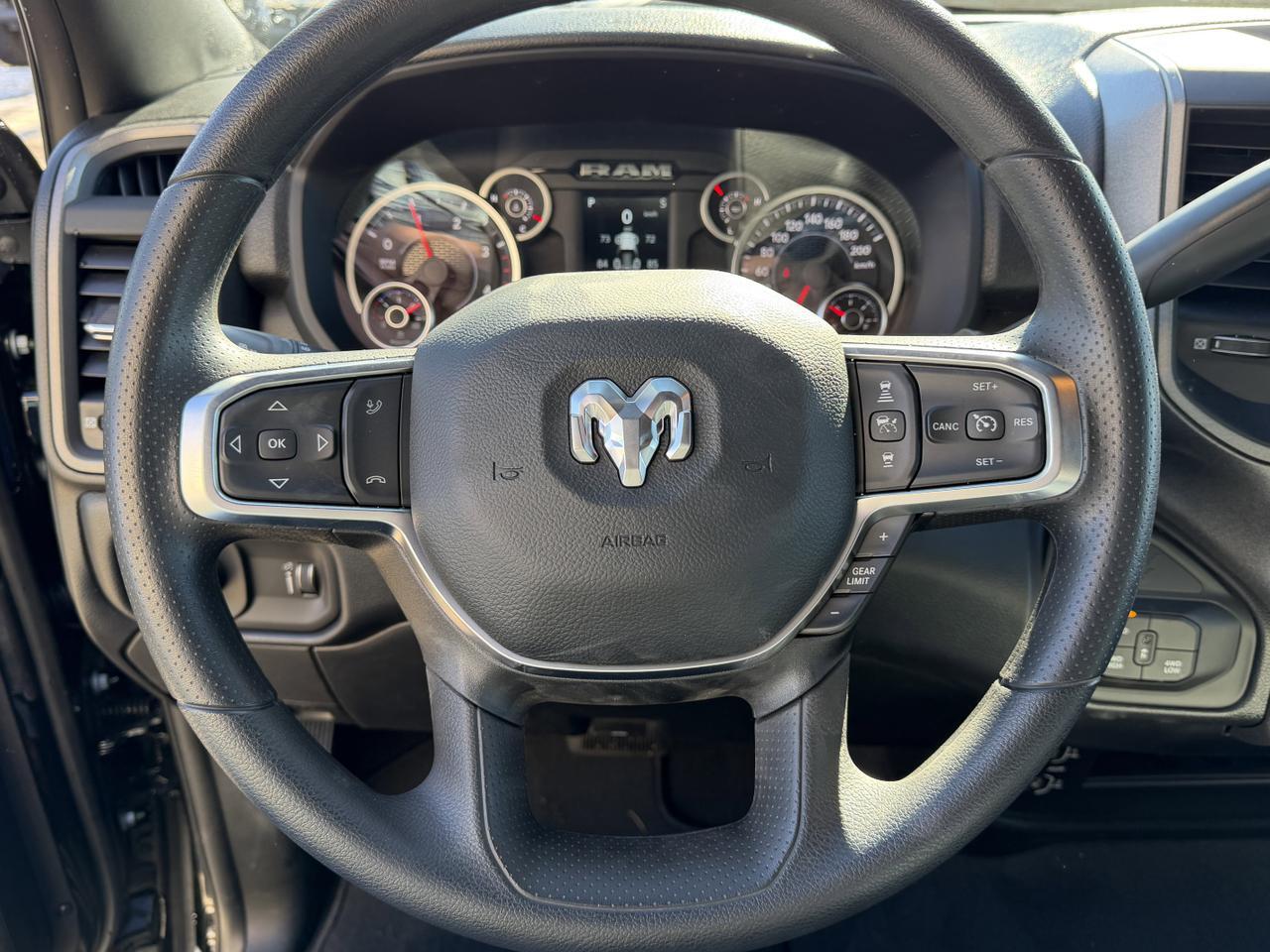 2026 Ram 3500 Tradesman Crew Cab 4x4 | HO Turbo Diesel | 5th Wheel | NAV | Rearview Camera | HD Towing Redwater AB