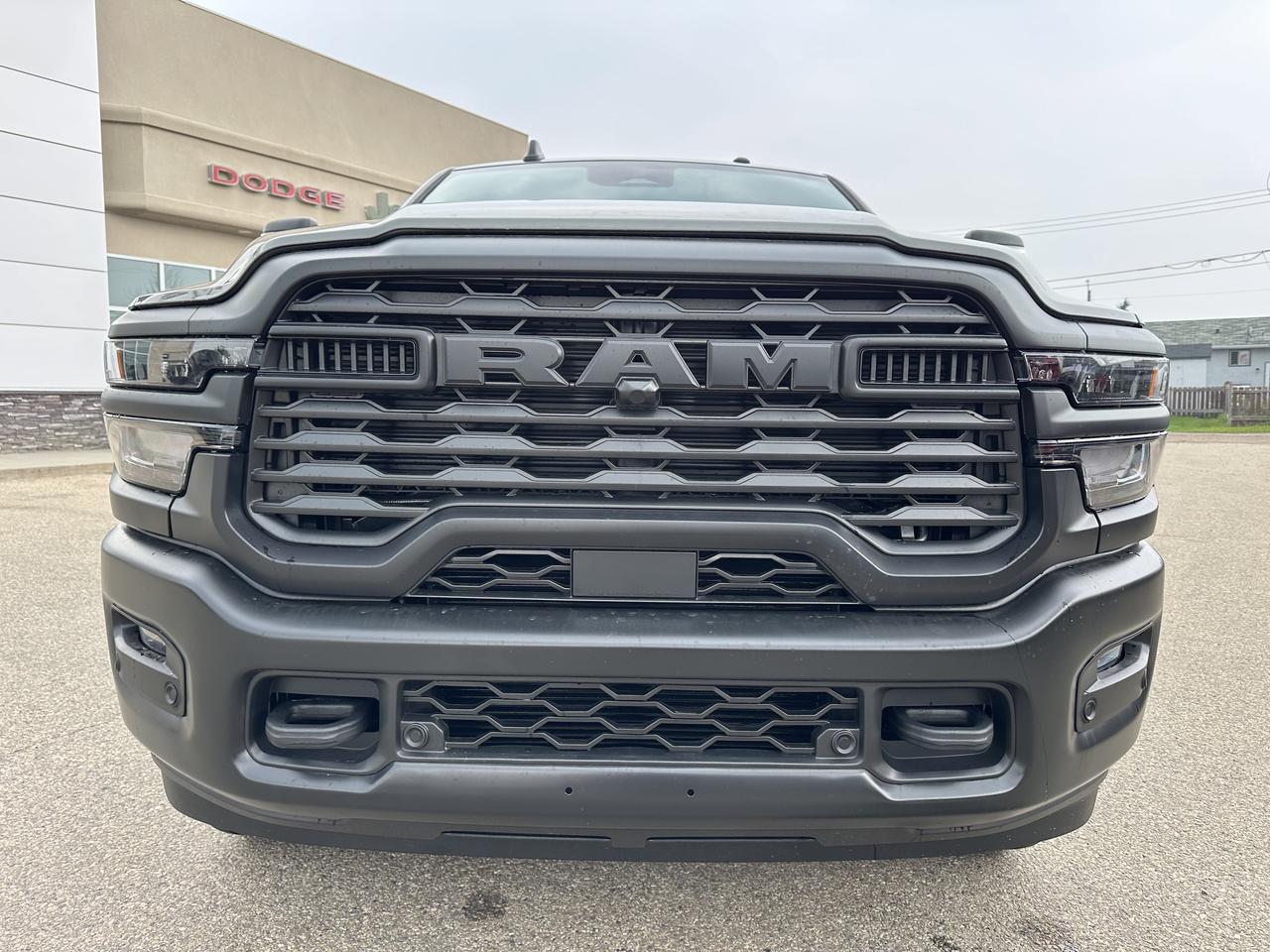 2026 Ram 3500 Tradesman Crew Cab 4x4 | Turbo Diesel | Ceramic Grey | NAV | 12IN Display | Towing Ready Redwater AB