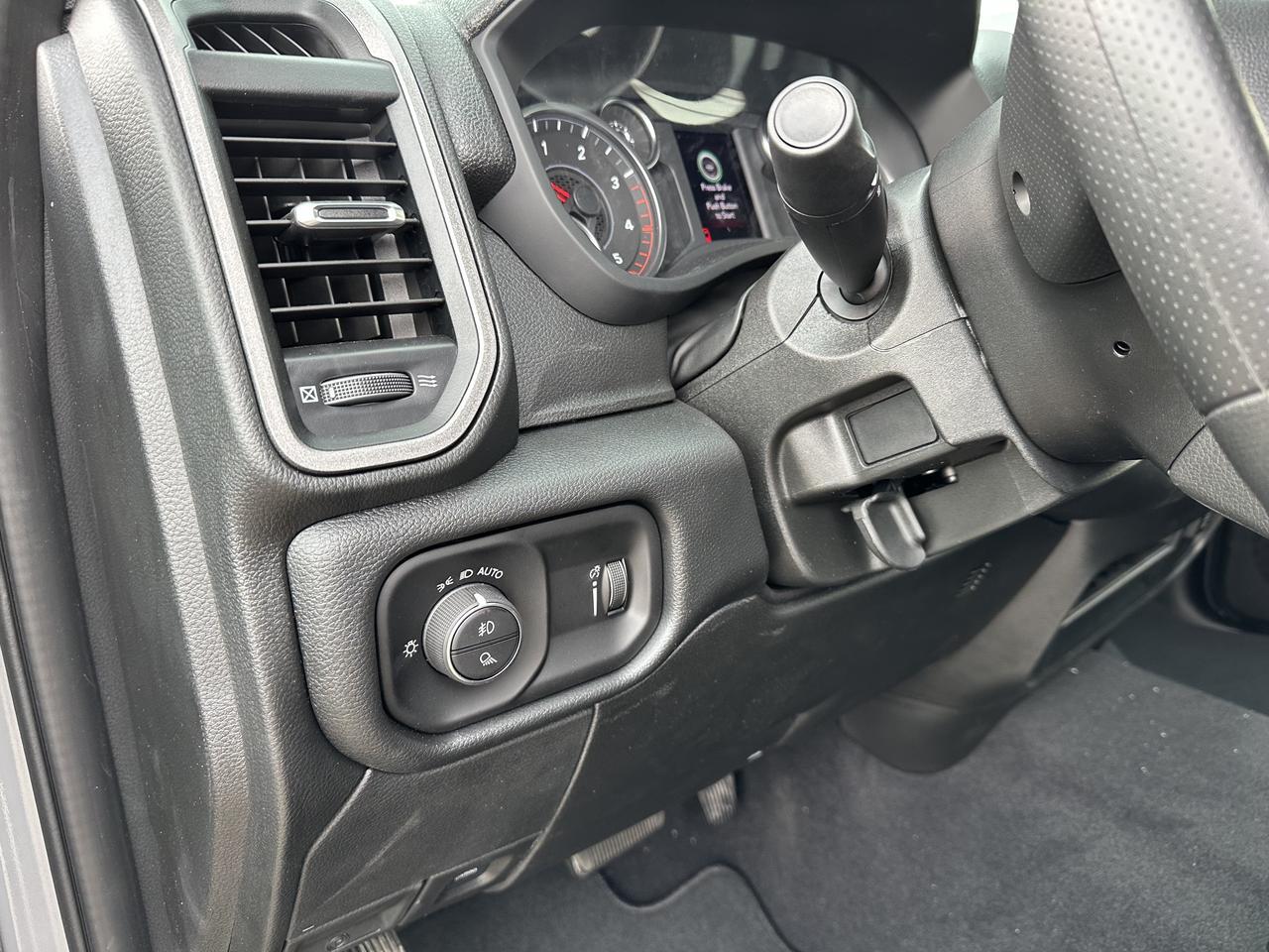 2026 Ram 3500 Tradesman Crew Cab 4x4 | Turbo Diesel | Ceramic Grey | NAV | 12IN Display | Towing Ready Redwater AB
