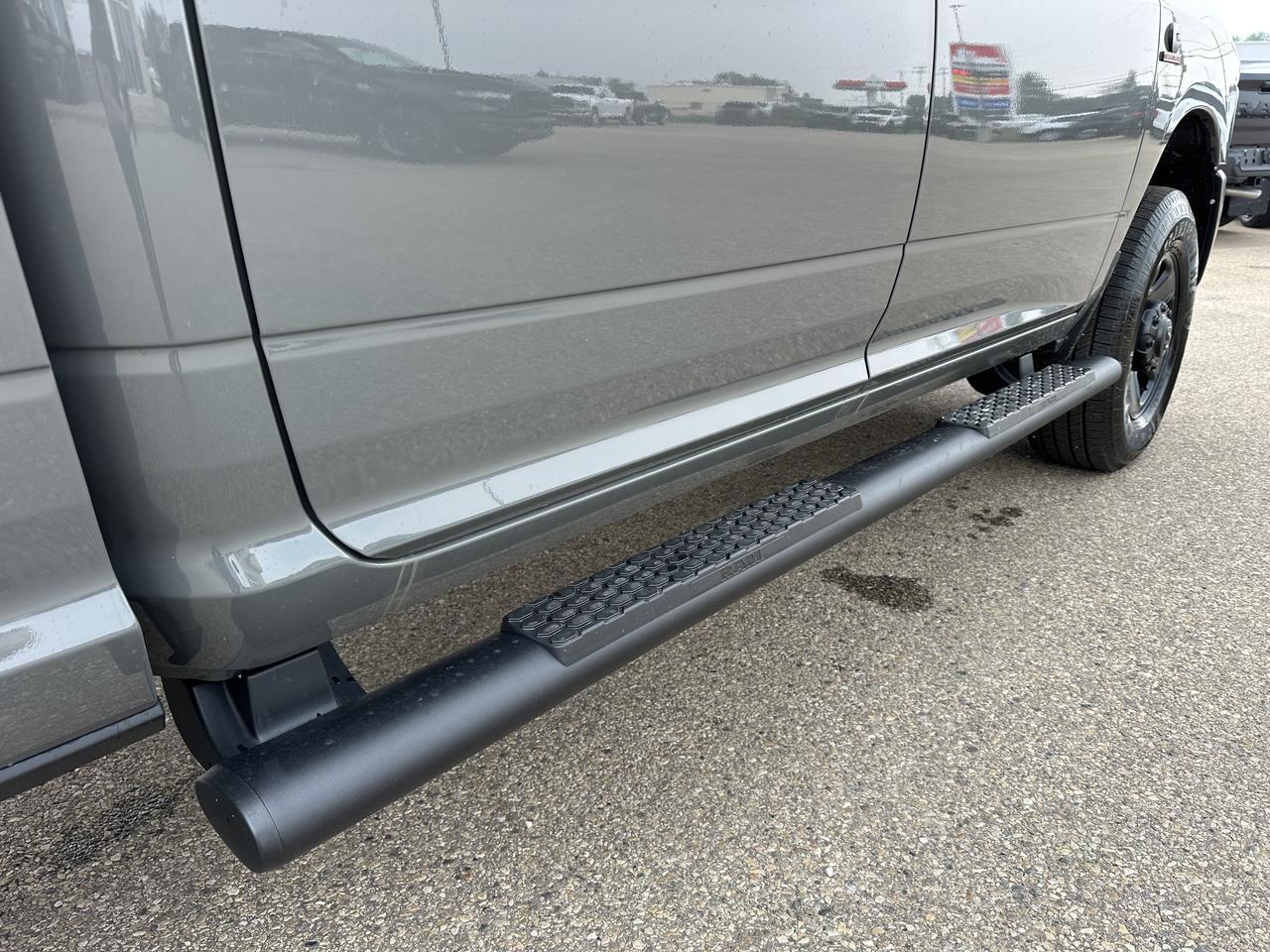 2026 Ram 3500 Tradesman Crew Cab 4x4 | Turbo Diesel | Ceramic Grey | NAV | 12IN Display | Towing Ready Redwater AB