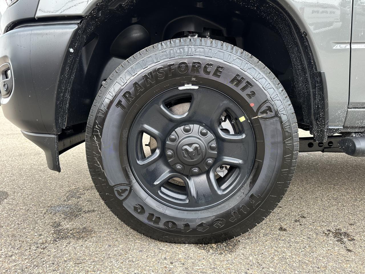 2026 Ram 3500 Tradesman Crew Cab 4x4 | Turbo Diesel | Ceramic Grey | NAV | 12IN Display | Towing Ready Redwater AB