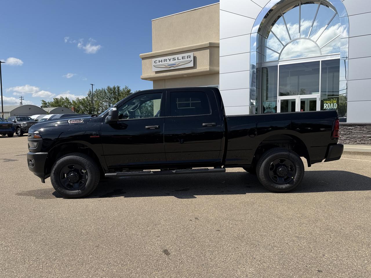 2026 Ram 3500 Tradesman Crew cab 4x4 | Cummins Diesel | NAV | 12IN Display | 5th Wheel Towing Prep Redwater AB