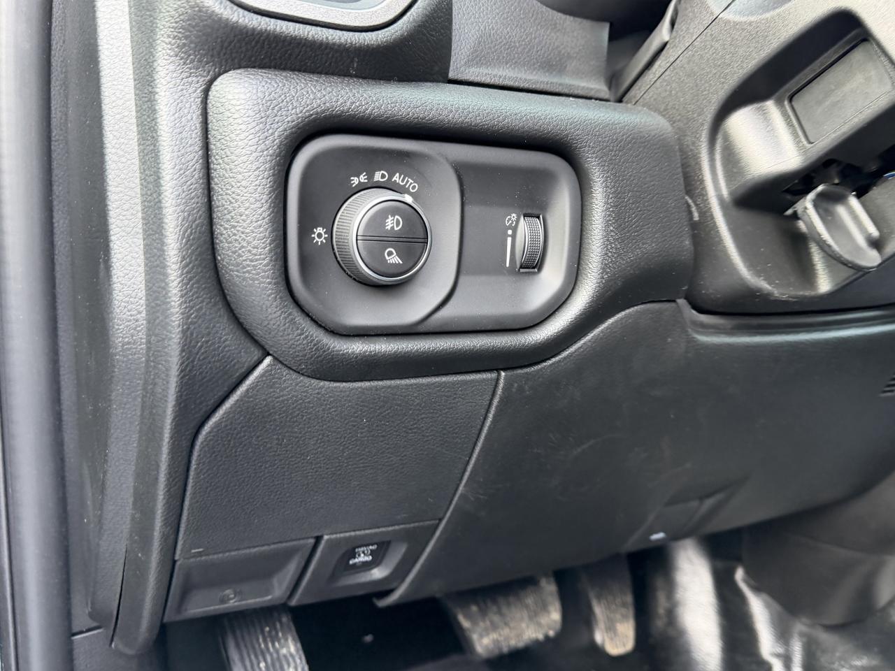 2026 Ram 3500 Tradesman Redwater AB