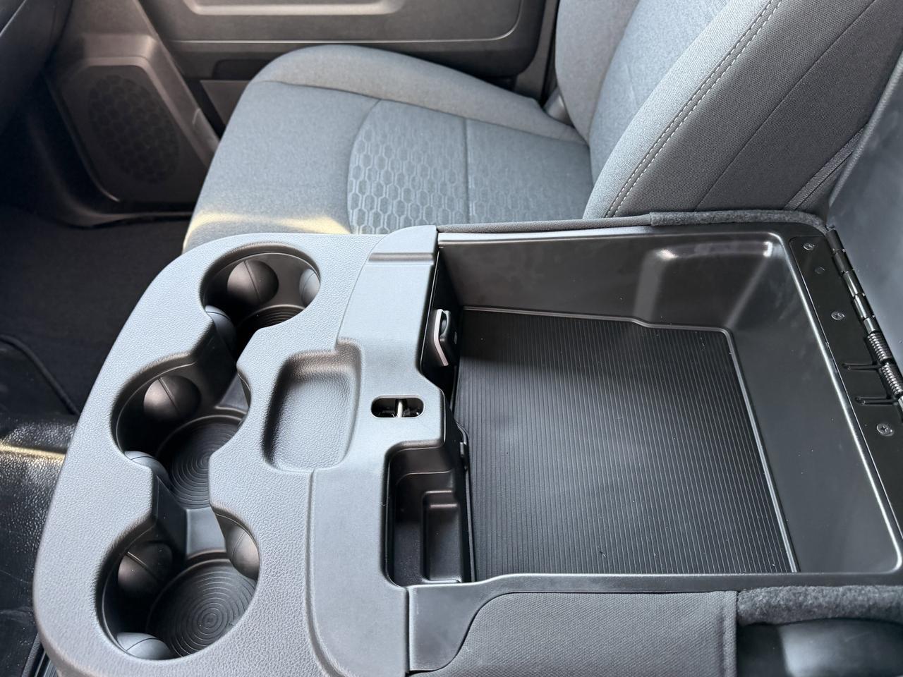 2026 Ram 3500 Tradesman Redwater AB