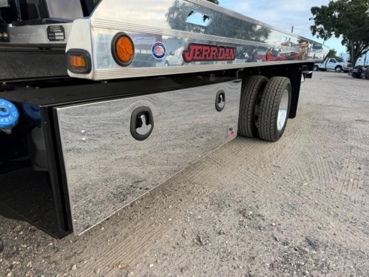 2026 Ram 5500 Chassis Cab Jerr-Dan 20' XLP Aluminum Rollback Car Carrier Tampa FL