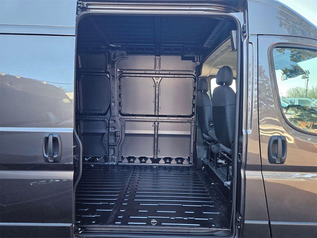 2026 Ram ProMaster 2500 High Roof Gresham OR