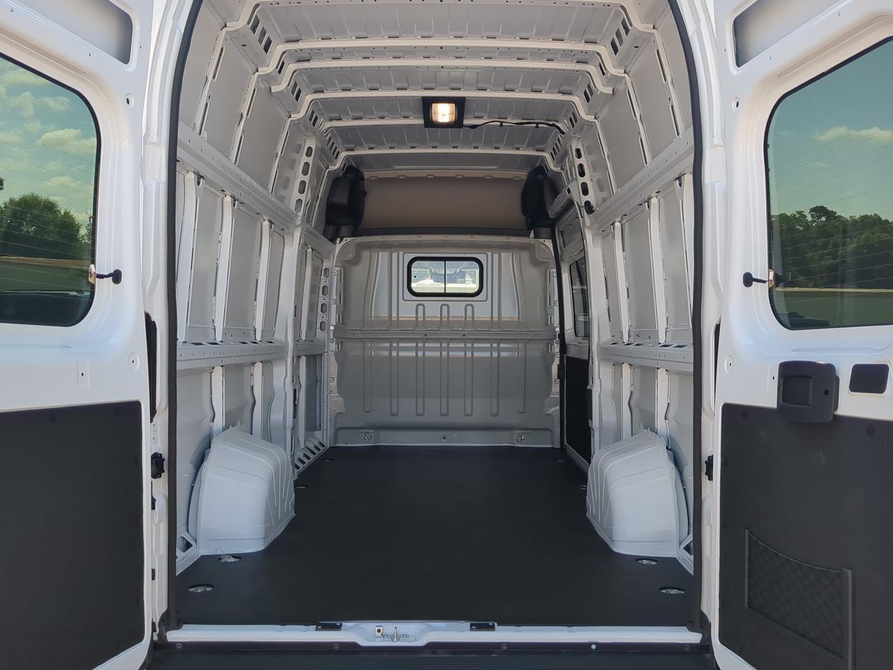 2026 Ram ProMaster Cargo Van SLT Appleton WI