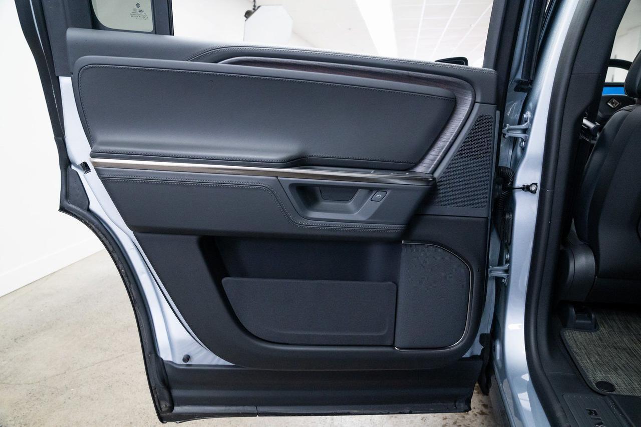 2026 Rivian R1S AWD Dual Motor 1 Owner Vented Seats Portland OR