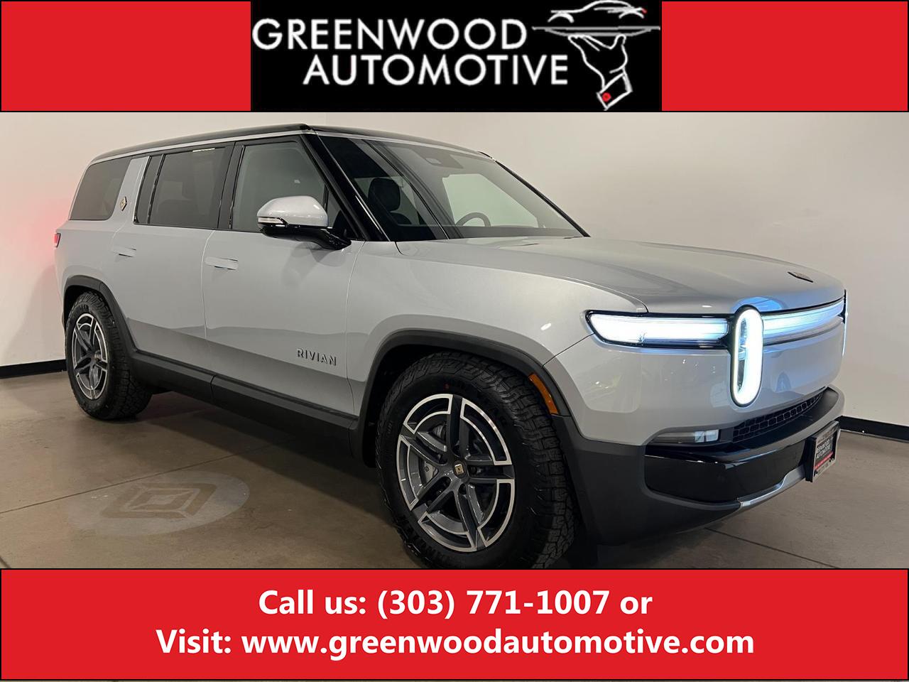2026 Rivian R1S's photo