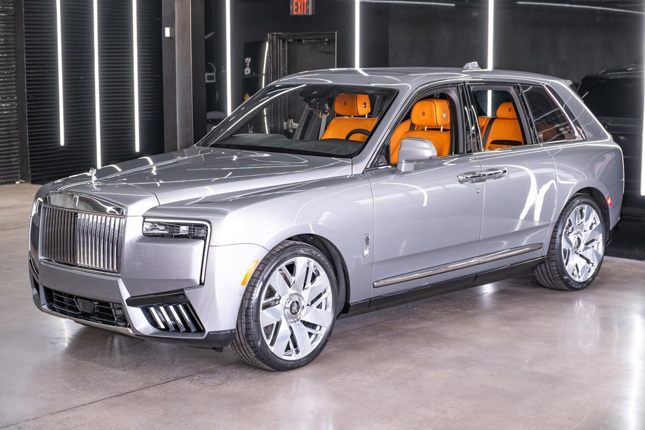2026 Rolls-Royce Cullinan Base Miami FL