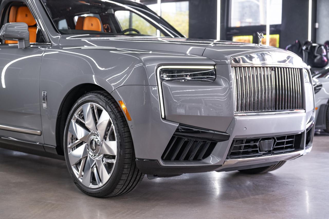 2026 Rolls-Royce Cullinan Base Miami FL